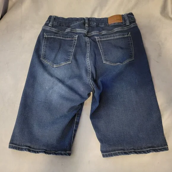 Bohme Bermuda Denim Shorts Blue Button Fly 5-Pocket Design Womens Size 31 - Picture 2 of 8